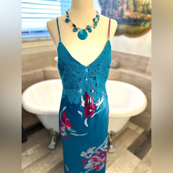 NWT Free People Gorgeous Floral Silky Slip Dress W/Embroidered Cutouts S - Picture 6 of 17
